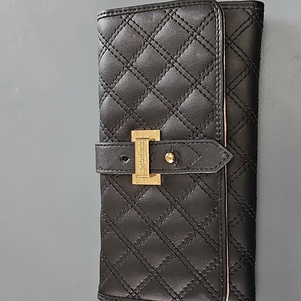 Spartina 449 Black Quilted Tri-Fold Continental Leather Wallet